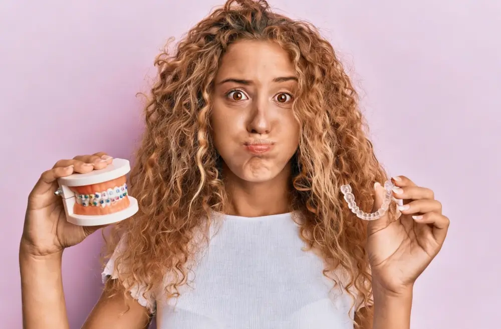 Alinhador invisível ou aparelho: como escolher e quando começar