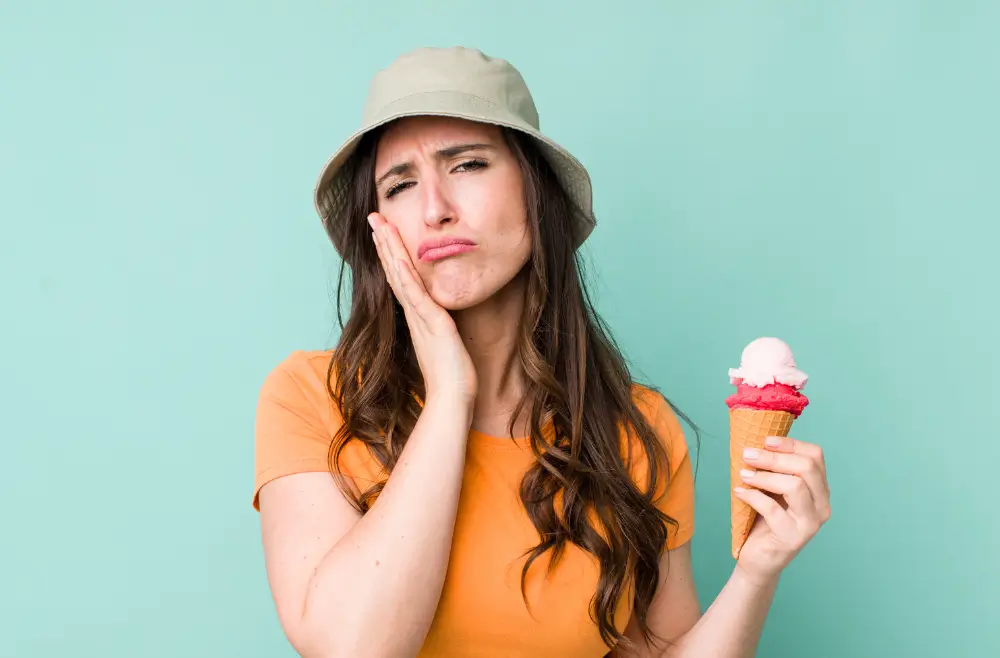 Bebidas ácidas e gelados: impacto nos dentes sensíveis
